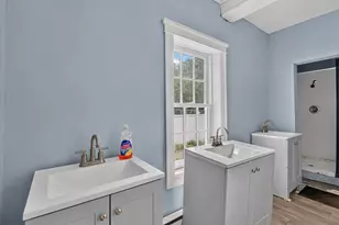 243 Central St, Springfield, MA 01105 - Photo 24