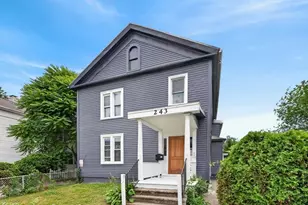 243 Central St, Springfield, MA 01105 - Photo 2