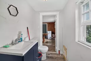 243 Central St, Springfield, MA 01105 - Photo 22