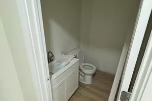 25 Spring St, Adams, MA 01220 - Photo 2