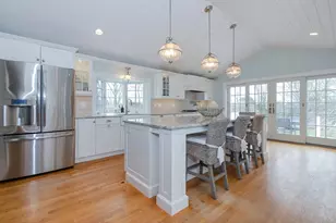 774 Dartmouth St, Dartmouth, MA 02748 - Photo 4