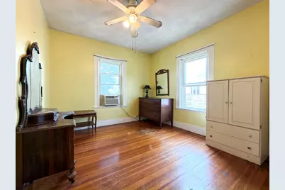 29 Wigglesworth St, Somerville, MA 02145 - Photo 12
