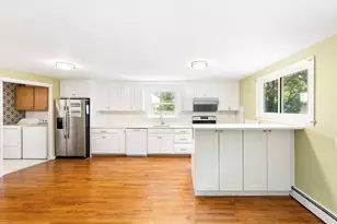 164 Wilshire Dr, Sharon, MA 02067 - Photo 4
