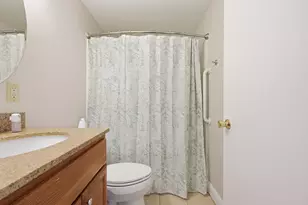 15 Frank St, Dracut, MA 01826 - Photo 14