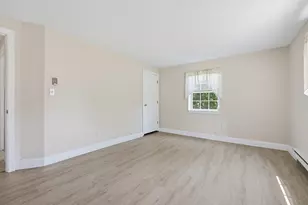 15 Frank St, Dracut, MA 01826 - Photo 12