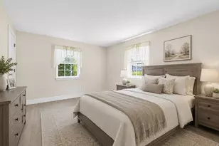 15 Frank St, Dracut, MA 01826 - Photo 10