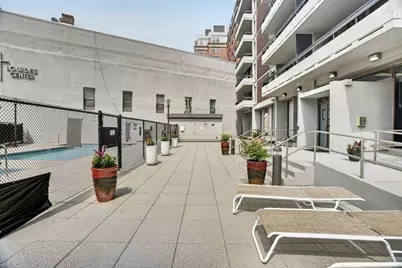 566 Commonwealth #304, Boston, MA 02215 - Photo 10