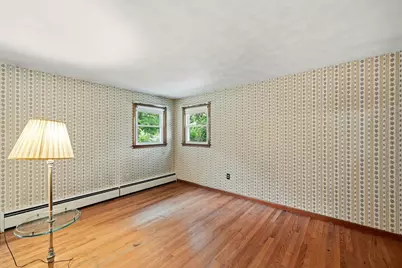 214 Forest Hills Rd, Springfield, MA 01128 - Photo 16