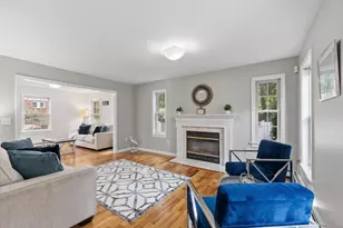 18 Rosegate Rd, Needham, MA 02494 - Photo 6