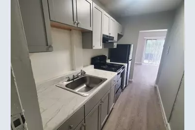 760 Cummins Highway #34, Boston, MA 02126 - Photo 2
