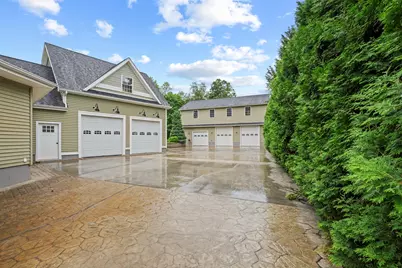 70 Ellis Road, Southbridge, MA 01550 - Photo 2