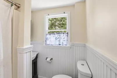 70 Quinaquisset Ave, Mashpee, MA 02649 - Photo 26