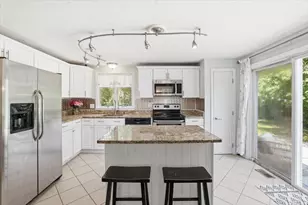 70 Quinaquisset Ave, Mashpee, MA 02649 - Photo 14