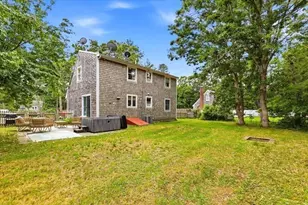 70 Quinaquisset Ave, Mashpee, MA 02649 - Photo 32