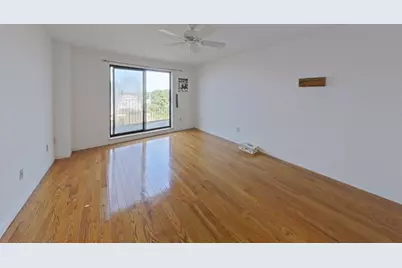 85 E Squantum #11, Quincy, MA 02171 - Photo 12
