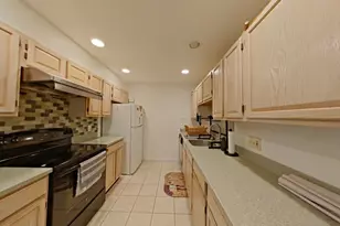 85 E Squantum, Quincy, MA 02171 - Photo 4