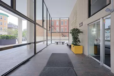 872 Massachusetts Avenue #401, Cambridge, MA 02139 - Photo 2