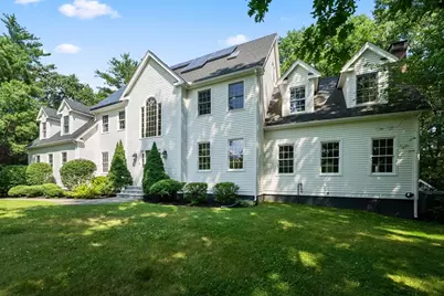 23 Falcon Ridge Dr, Hopkinton, MA 01748 - Photo 1