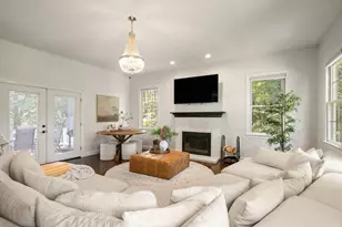 23 Falcon Ridge Dr, Hopkinton, MA 01748 - Photo 14