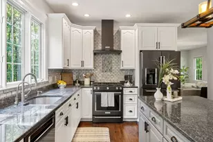 23 Falcon Ridge Dr, Hopkinton, MA 01748 - Photo 8