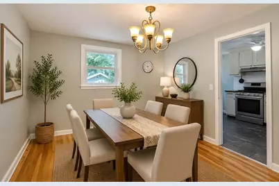 9 Champlain Dr., Hudson, MA 01749 - Photo 2
