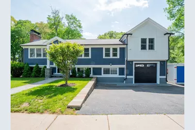 159 Mishawum Rd, Woburn, MA 01801 - Photo 2