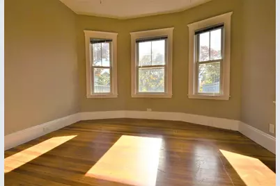 82 Montebello Rd. #3, Boston, MA 02130 - Photo 8