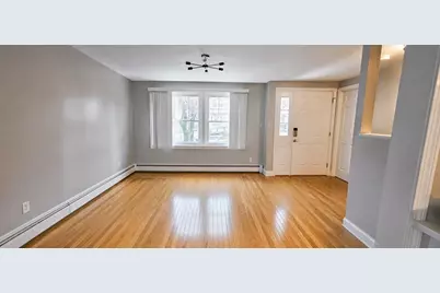 17 Michael Way, Cambridge, MA 02141 - Photo 6