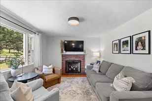 30 Chestnut St, Wrentham, MA 02093 - Photo 6