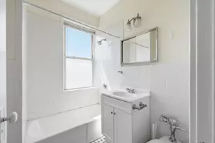 131 Park Dr, Boston, MA 02215 - Photo 12