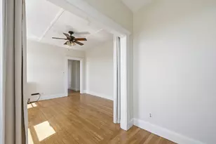 131 Park Dr, Boston, MA 02215 - Photo 8