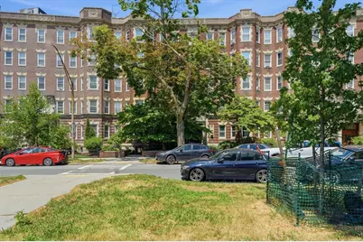 131 Park Drive #44, Boston, MA 02215 - Photo 2