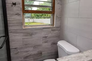 215 Salem St, Revere, MA 02151 - Photo 14