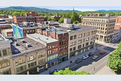 245 High St, Holyoke, MA 01040 - Photo 6