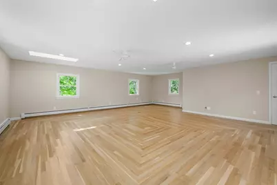 19 Wheelhouse Cir, Falmouth, MA 02536 - Photo 14
