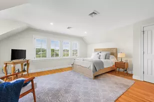 129 Shore Dr W, Mashpee, MA 02649 - Photo 22