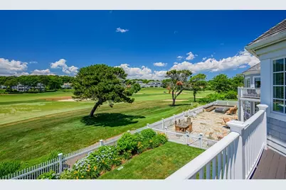 129 Shore Dr W, Mashpee, MA 02649 - Photo 30