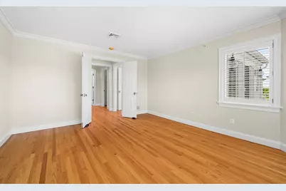 129 Shore Dr W, Mashpee, MA 02649 - Photo 20