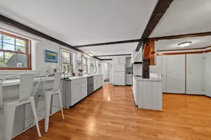 793 Lynnfield St, Lynn, MA 01904 - Photo 10