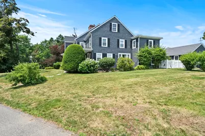 793 Lynnfield St, Lynn, MA 01904 - Photo 6