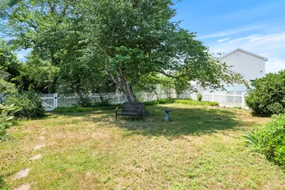 793 Lynnfield St, Lynn, MA 01904 - Photo 38