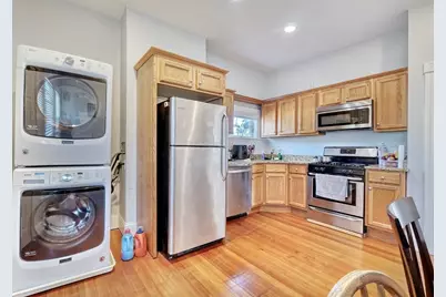 437 High St #2, Medford, MA 02155 - Photo 2