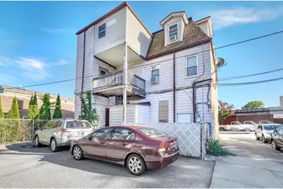 437 High St #2, Medford, MA 02155 - Photo 8