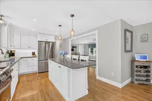 17 Hilltop Dr, Bourne, MA 02561 - Photo 10