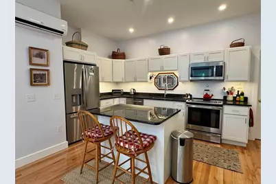 10 Deerfield Ave #9, Shelburne, MA 01370 - Photo 2