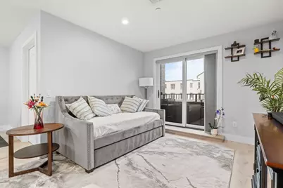 150 West Broadway #23, Boston, MA 02127 - Photo 4