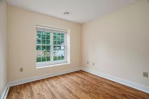 212 Ridgefield Cir, Clinton, MA 01510 - Photo 20