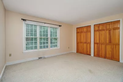 212 Ridgefield Cir #212B, Clinton, MA 01510 - Photo 30