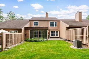 212 Ridgefield Cir, Clinton, MA 01510 - Photo 38