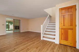 212 Ridgefield Cir, Clinton, MA 01510 - Photo 24